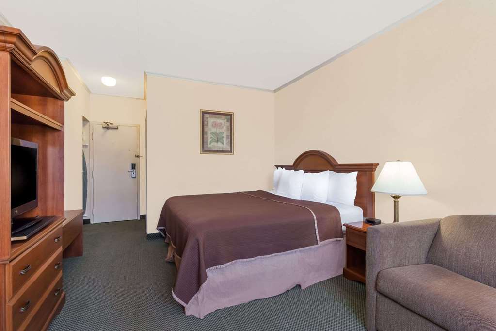 Red Roof Inn Norwich Bilik gambar