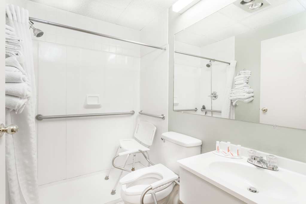 Red Roof Inn Norwich Bilik gambar